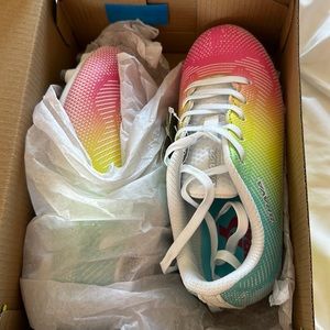 Brava soccer cleats size 2